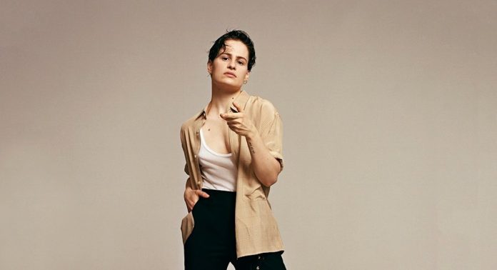 christine-and-the-queens-696x378